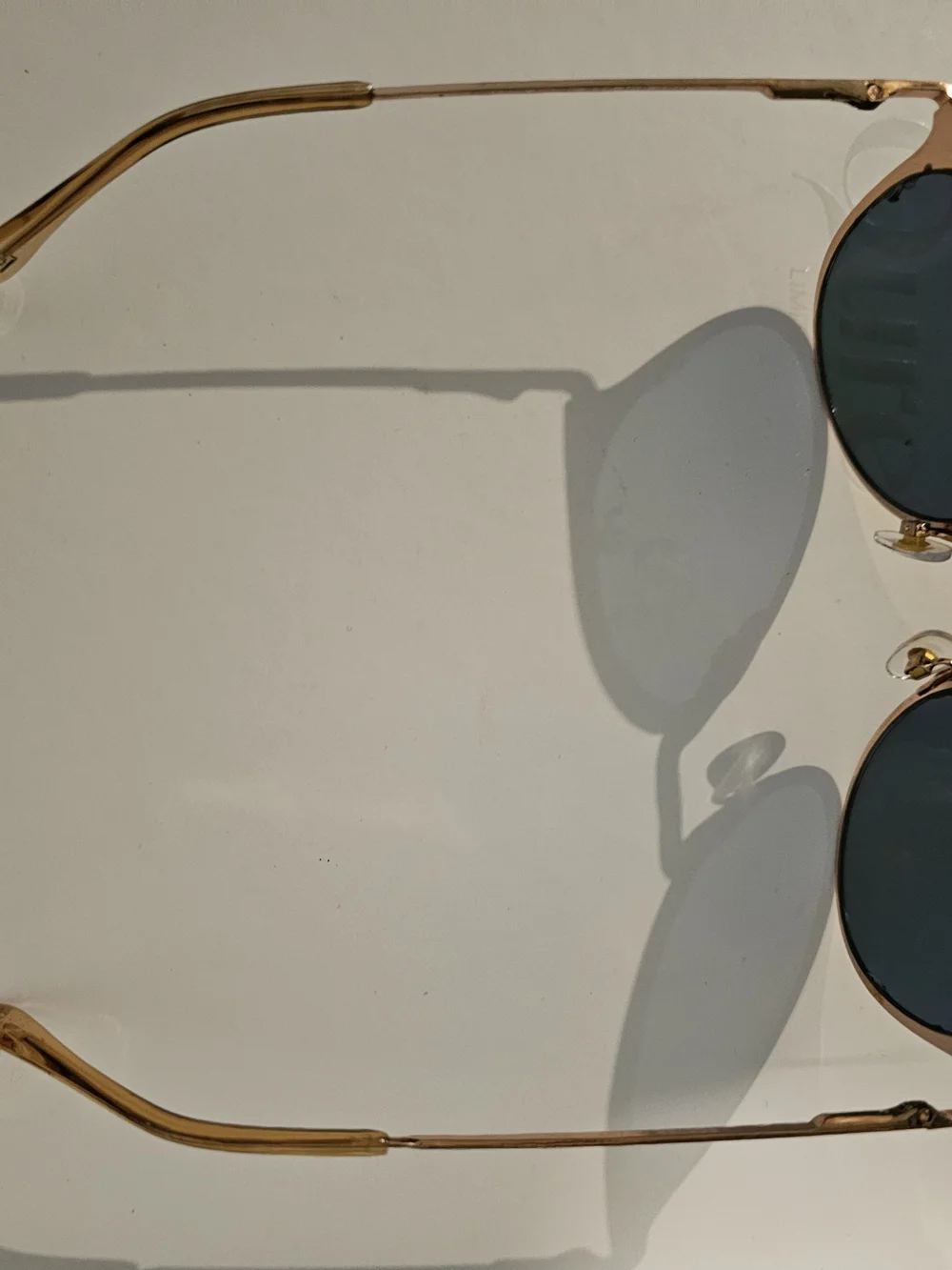 Foster Grant Rose Gold Frame Sunglasses with Pink Mirrored Lenses